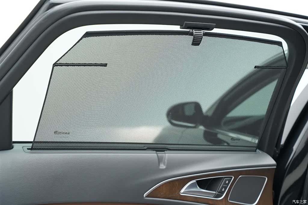 Audi A6L, 2015 23