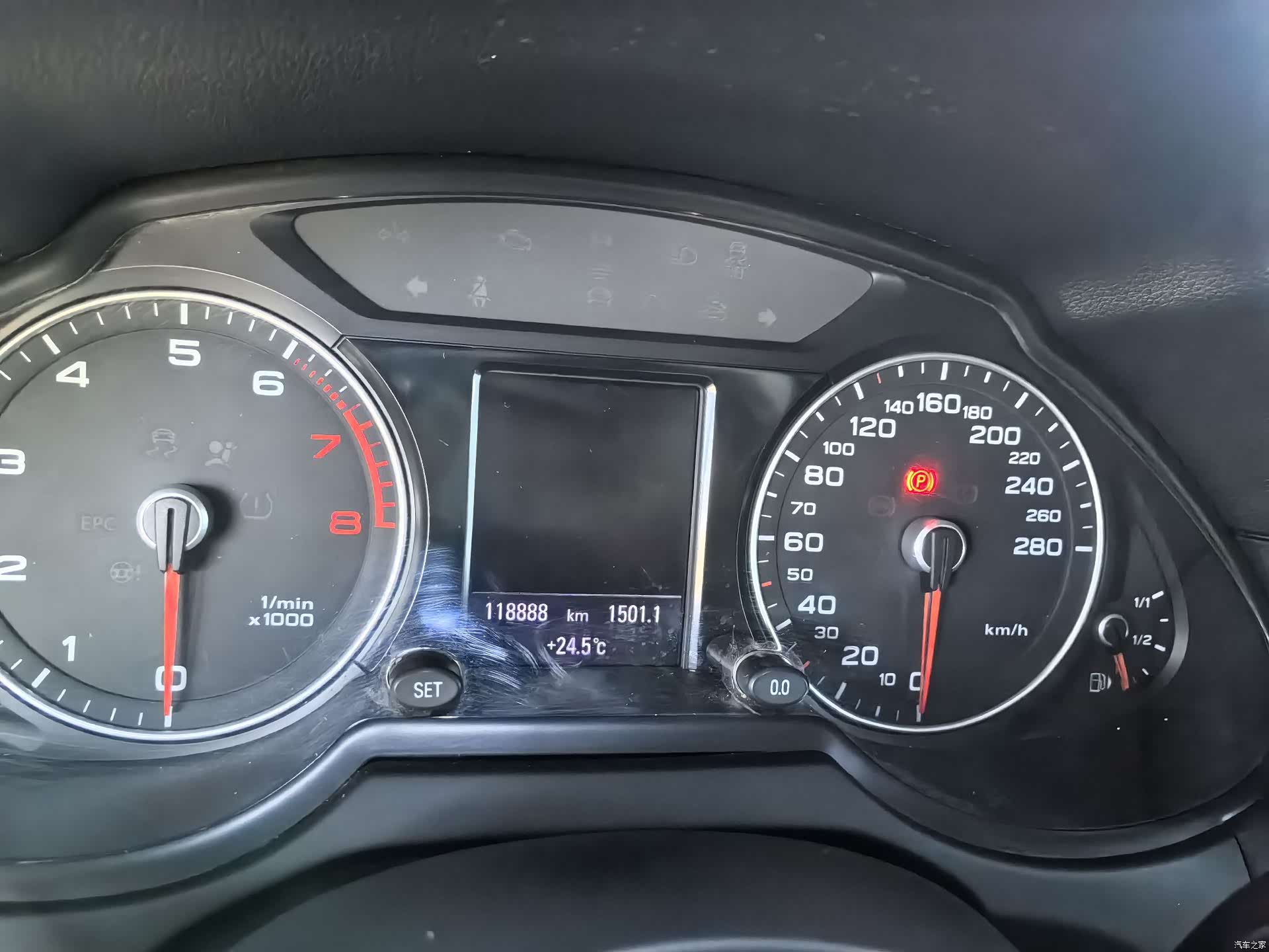 Audi Q5, 2018 10