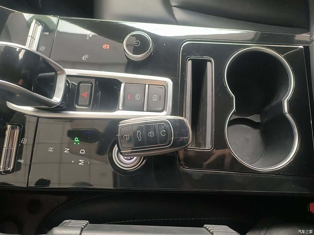 Chery Tiggo 8, 2022 9
