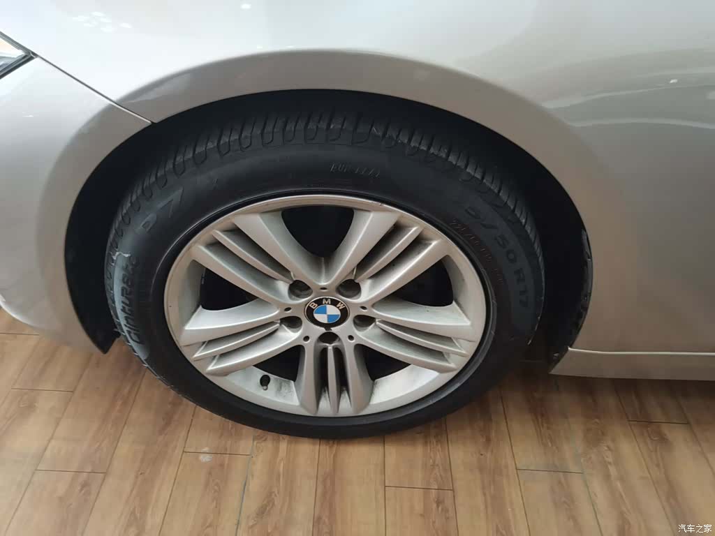 BMW 3 Series, 2016 25
