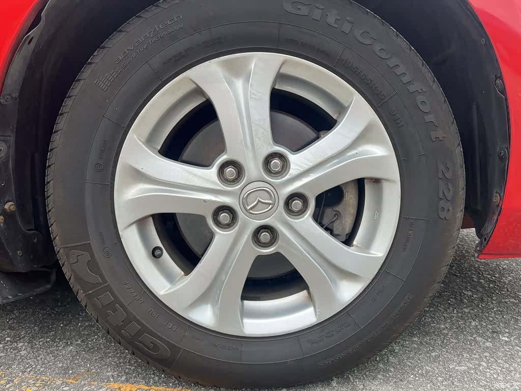 Mazda 3, 2013 6