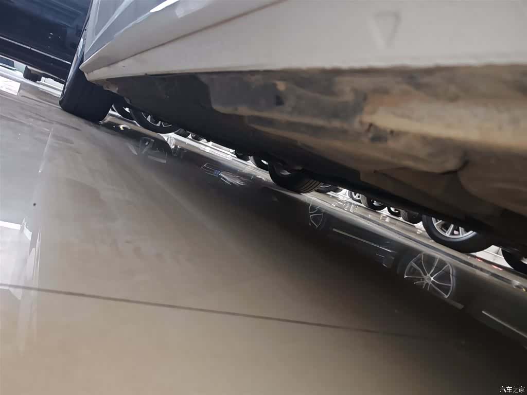 Audi A4L, 2018 22