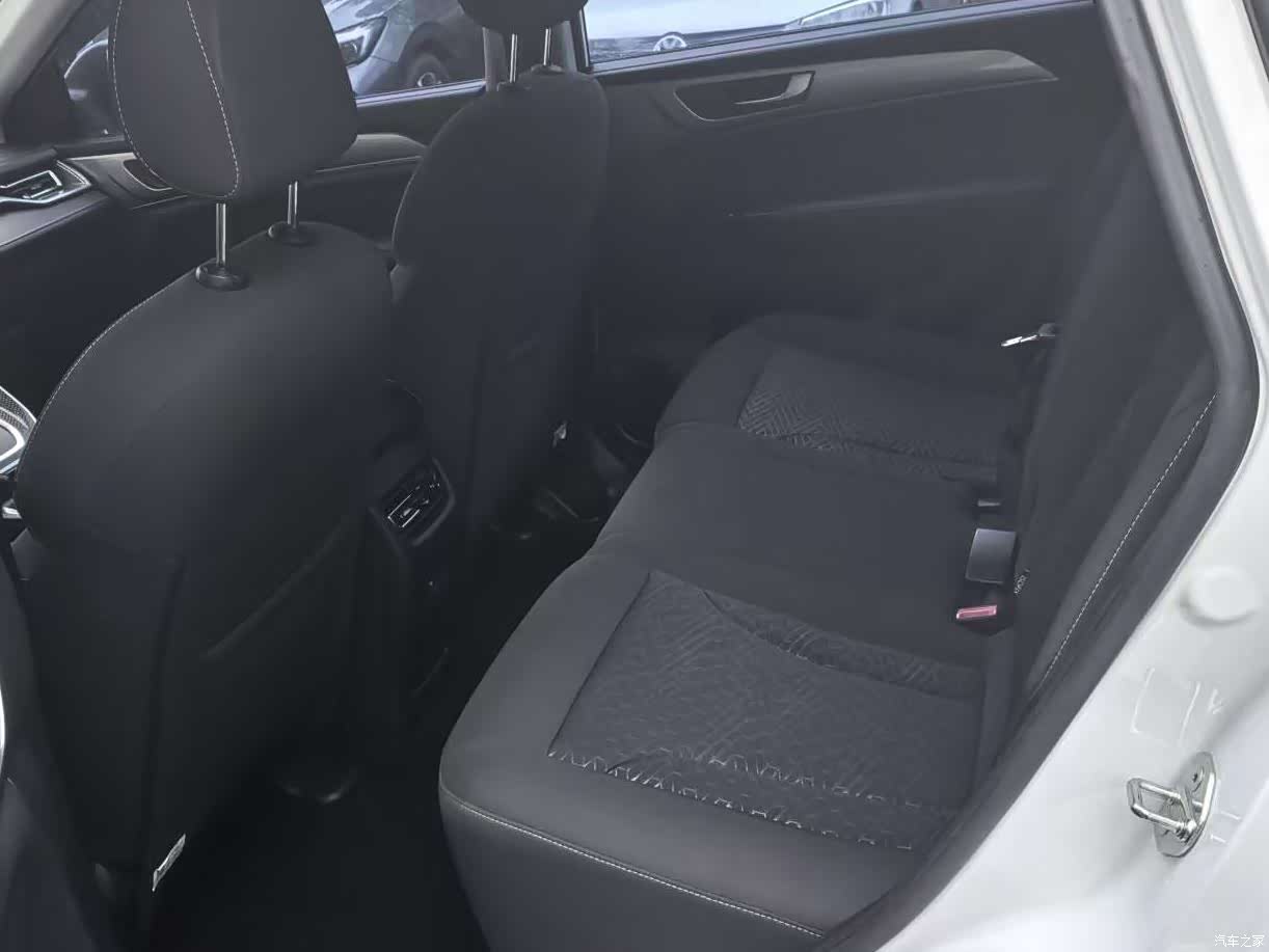 Haval M6, 2023 все фото