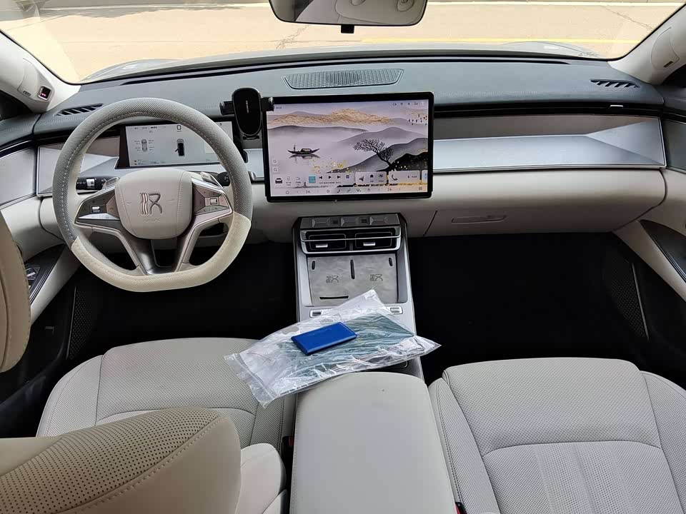 BYD Han L