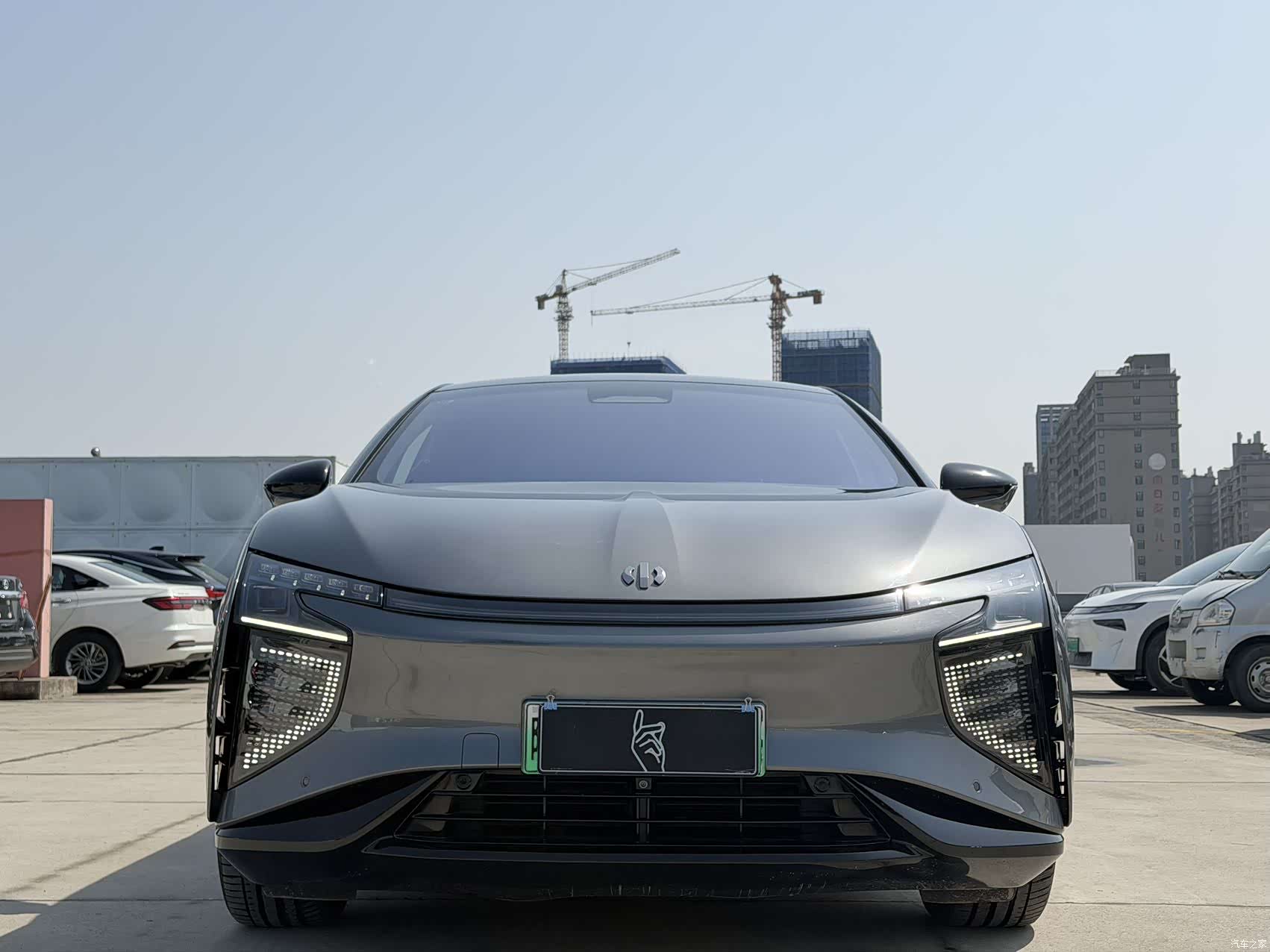 HiPhi X, 2021 2
