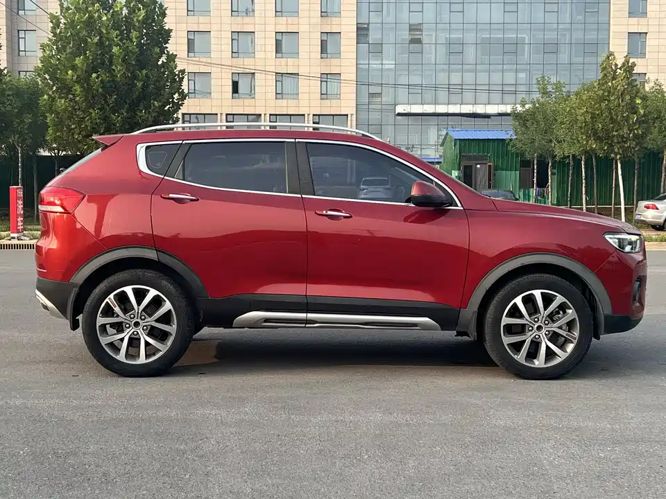 Haval H2s