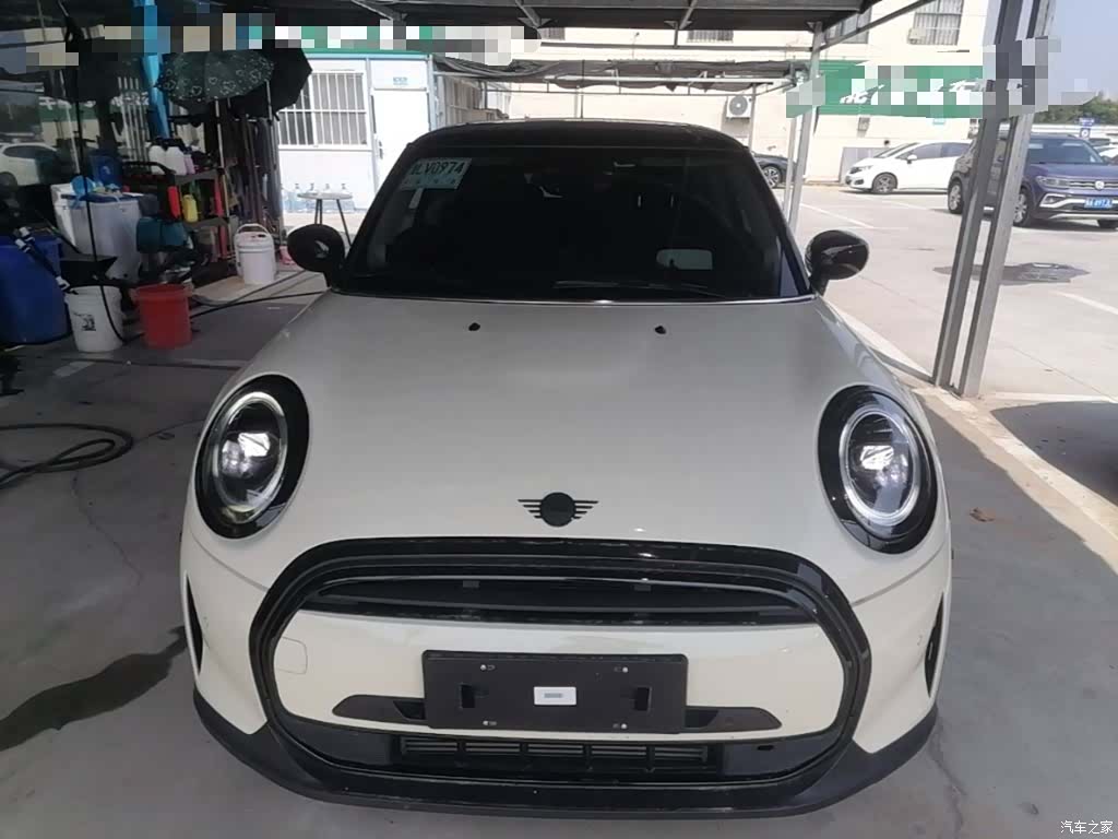 Mini Cooper, 2023 3