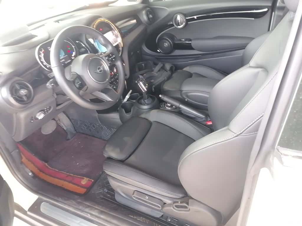 Mini Cooper, 2023 15