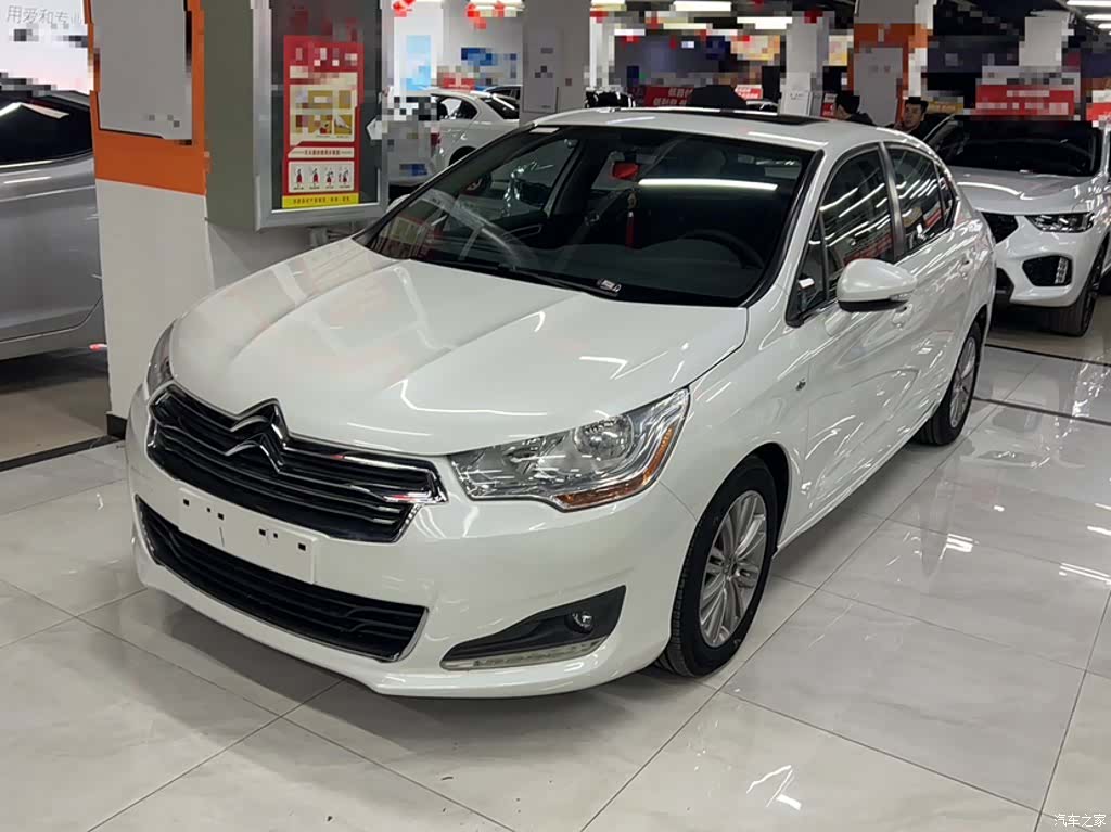 Citroen C4, 2015 1