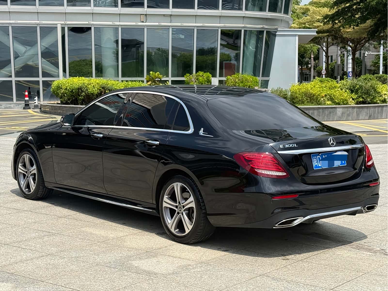 Mercedes-Benz E-Class, 2020 6