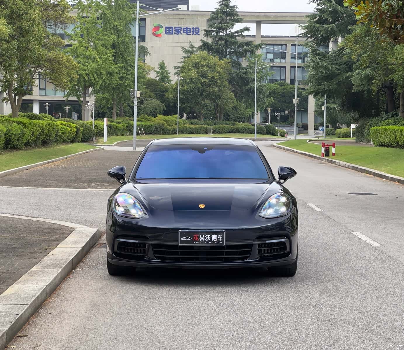 Porsche Panamera, 2017 2