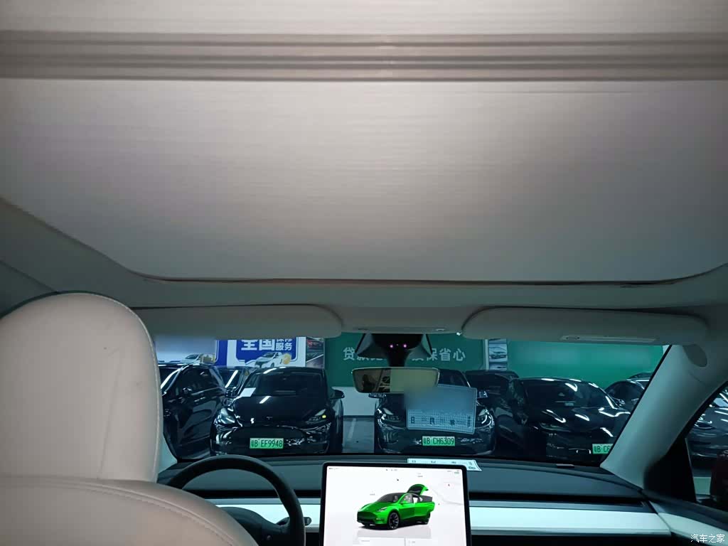 Tesla Model Y, 2022 18