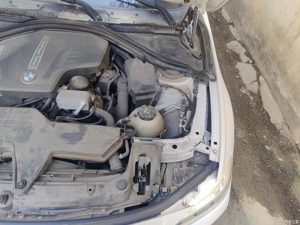 BMW 3 Series, 2016 23