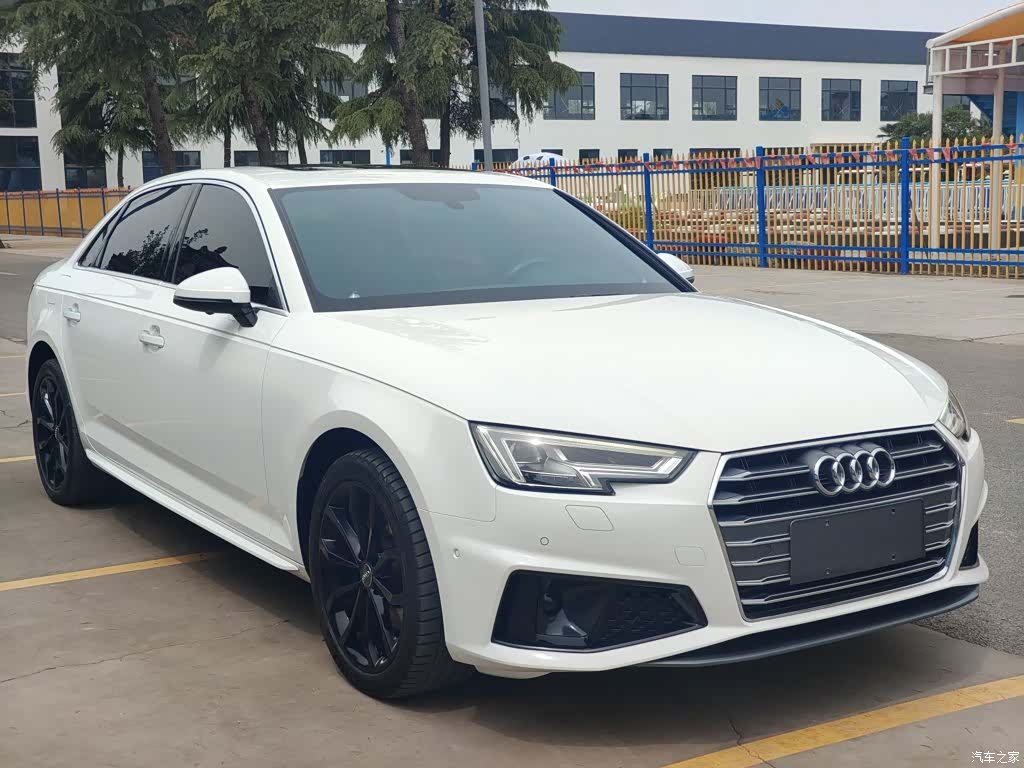 Audi A4L, 2019 8