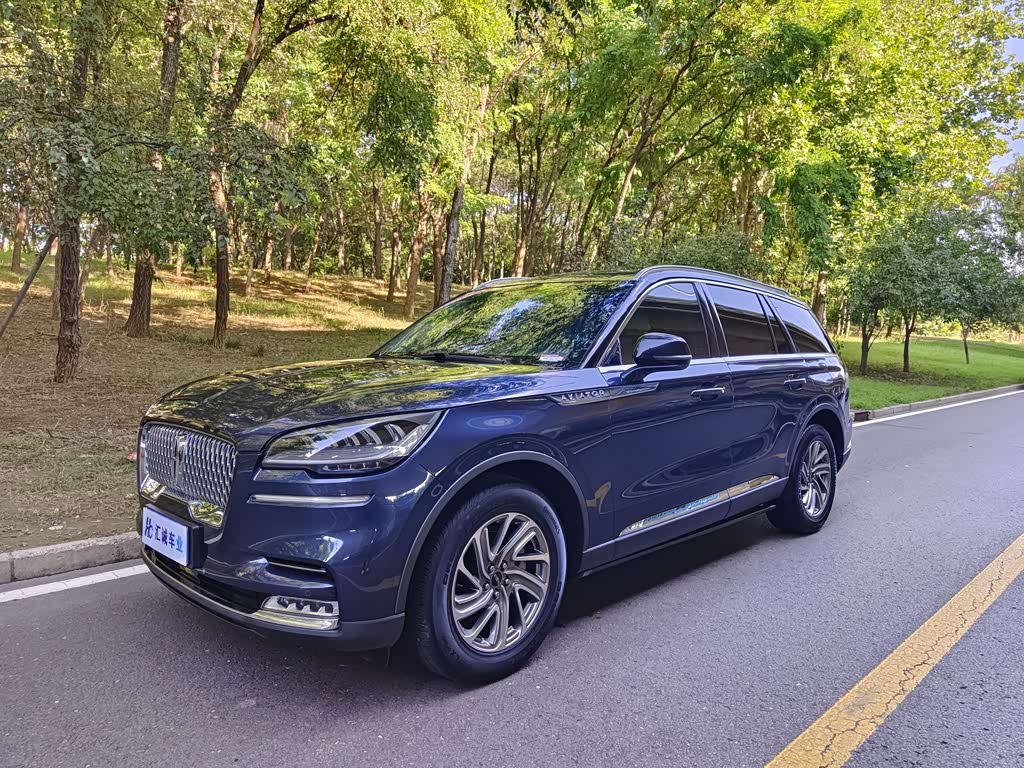 Lincoln Aviator