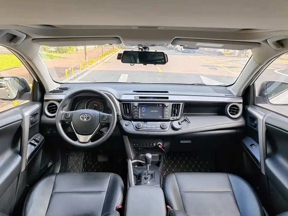 Toyota RAV4 Rongfang