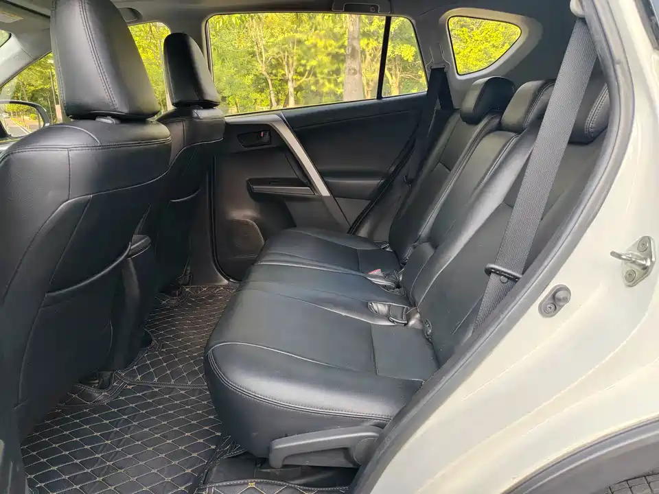 Toyota RAV4 Rongfang