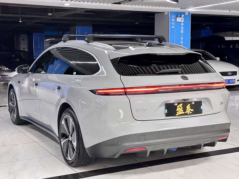 NIO ET5T