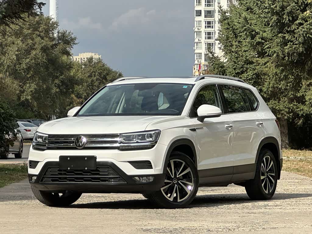 Volkswagen Tharu 2021 280TSI Luxury PLUS