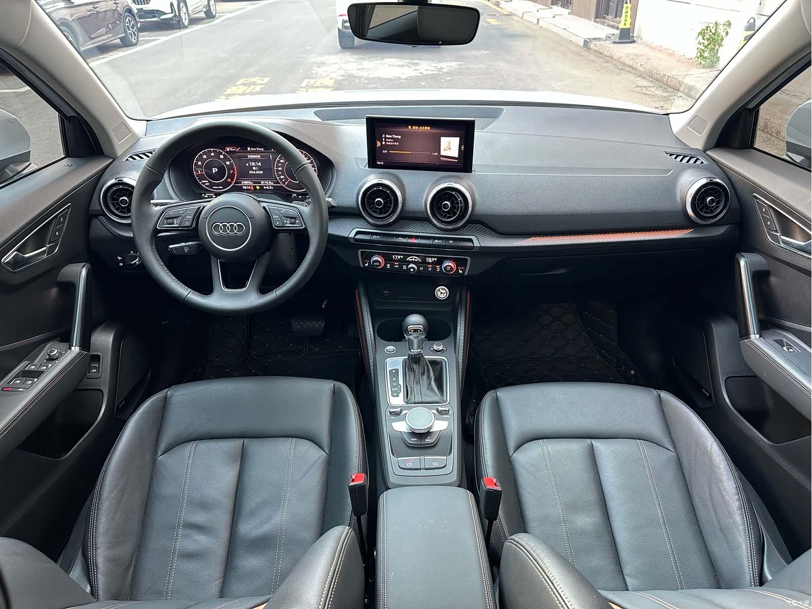 Audi Q2L, 2022 17