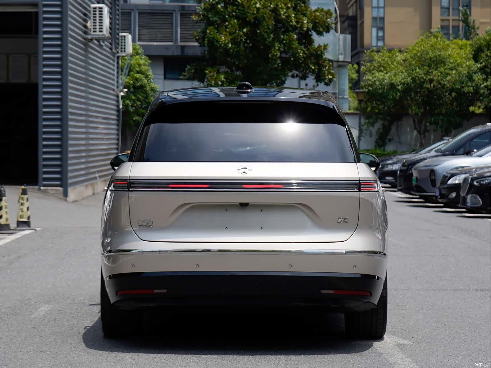 NIO ES8, 2025 все фото