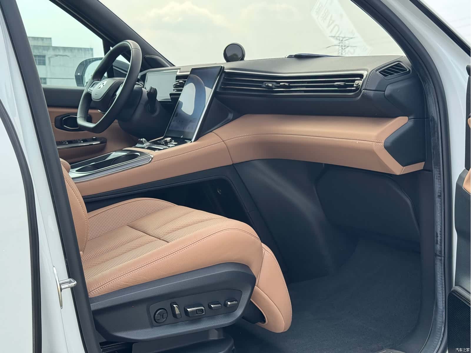 NIO ES8, 2021 9