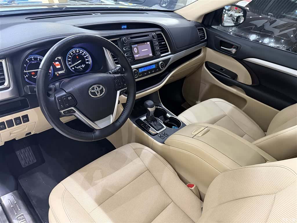 Toyota Highlander, 2019 10