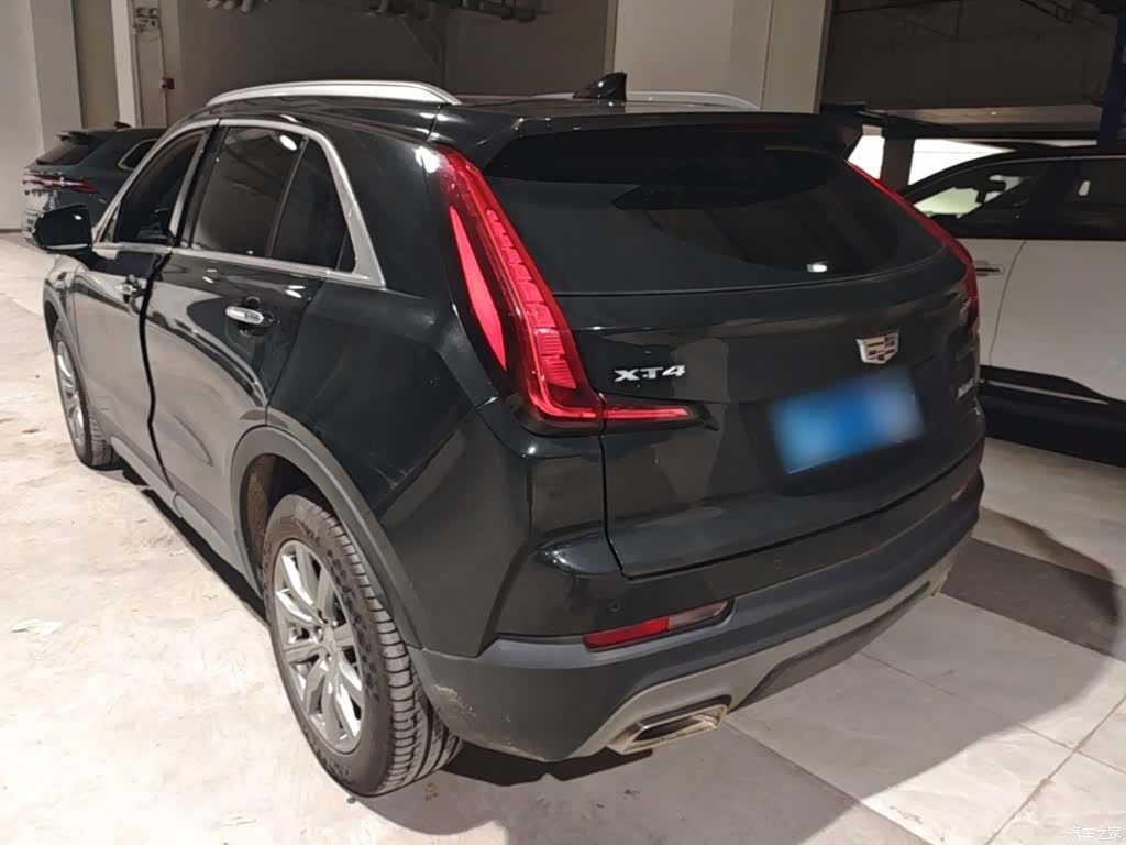 Cadillac XT4, 2020 все фото