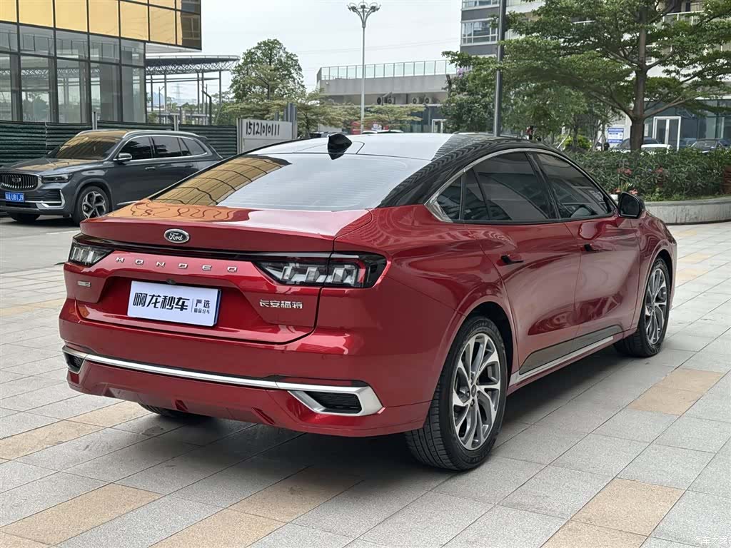 Ford Mondeo, 2022 4