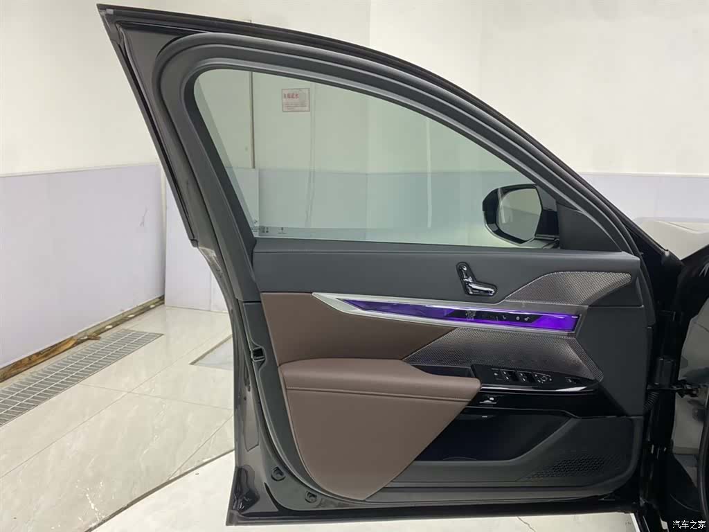 BMW 7 Series, 2026 25