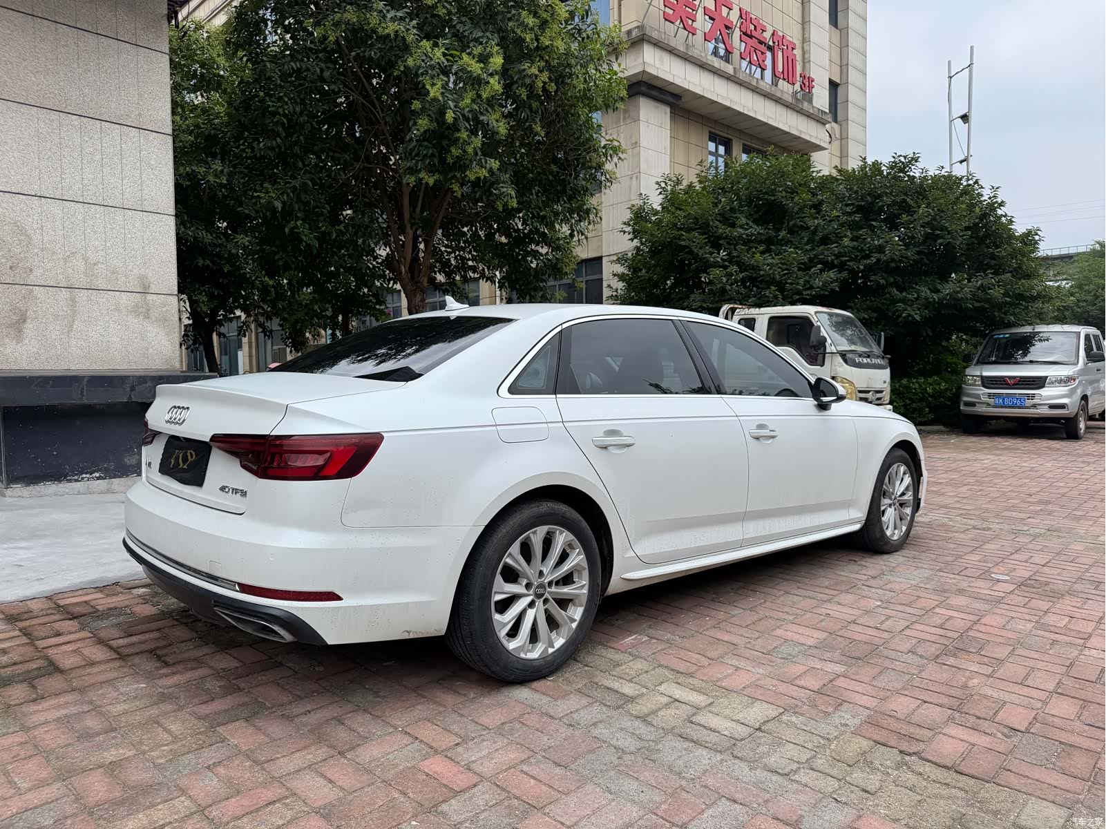 Audi A4L, 2019 8