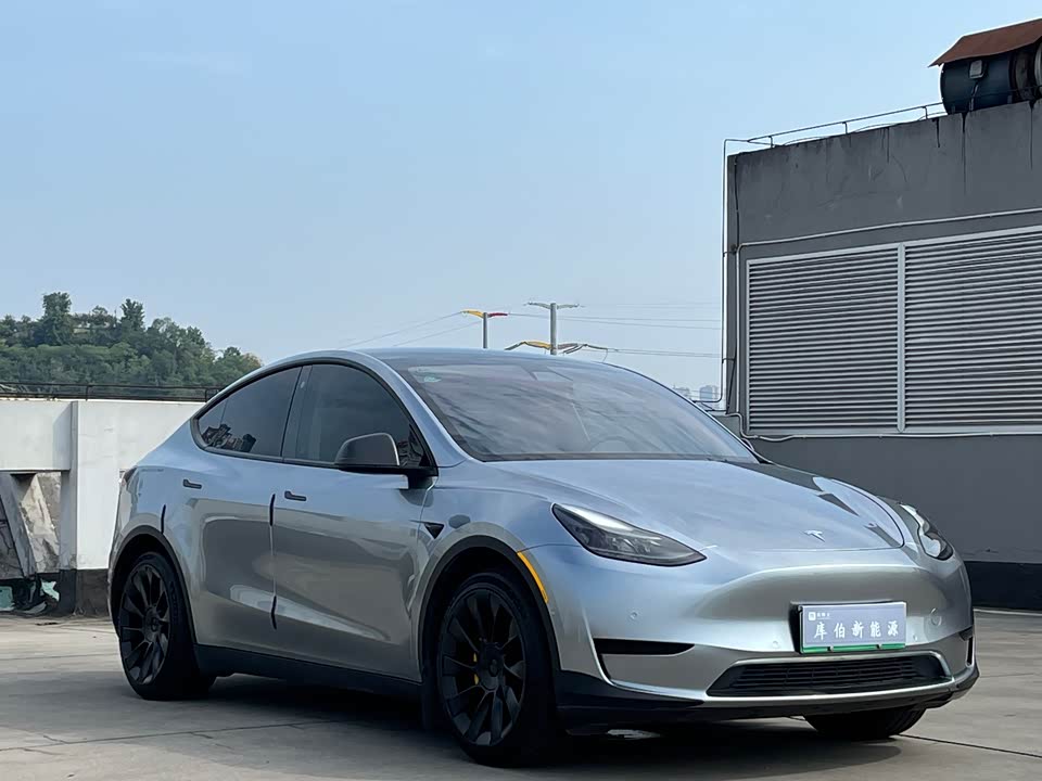 Tesla Model Y Tesla Model Y