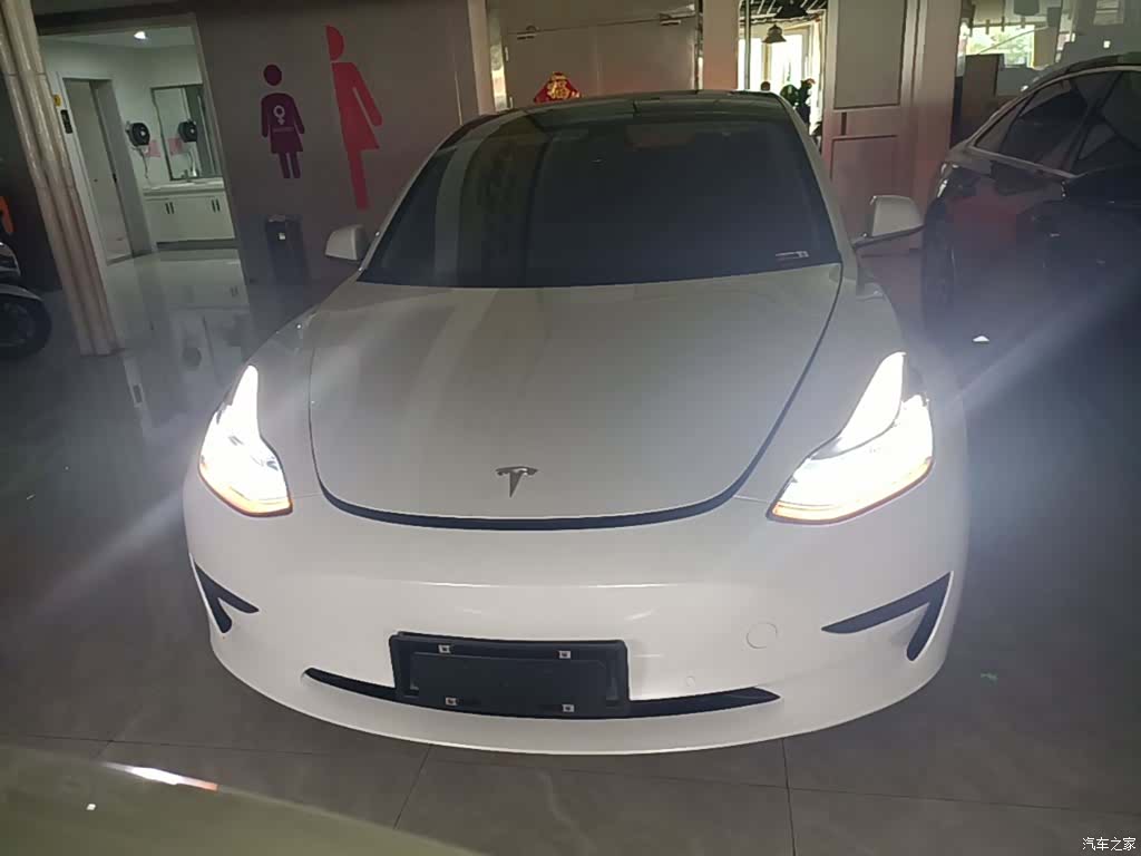 Tesla Model 3, 2020 3