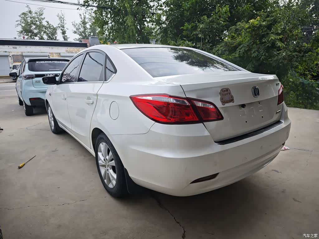 Changan Eado, 2015 все фото