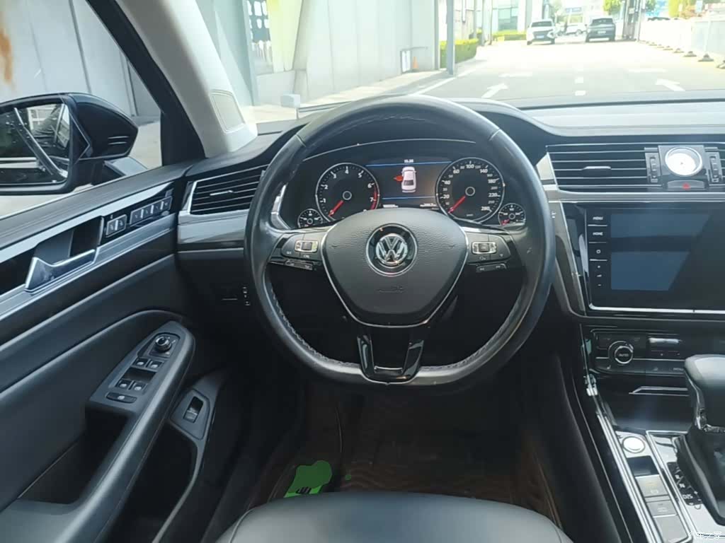 Volkswagen Phideon, 2018 11