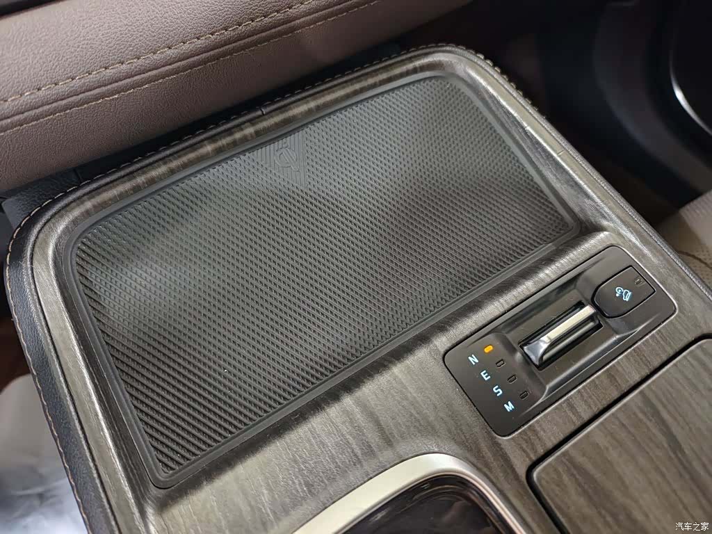 Ford Equator, 2024 20