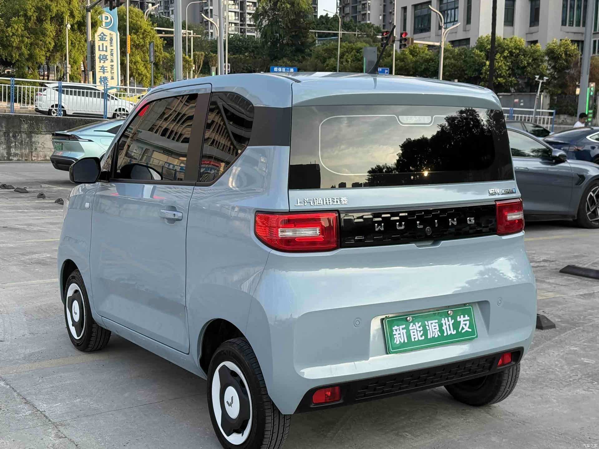 Wuling MINIEV, 2023 все фото