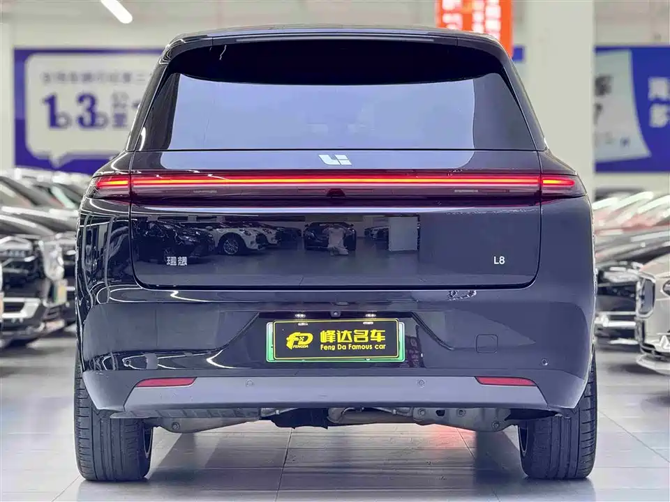 Li Auto Ideal L8