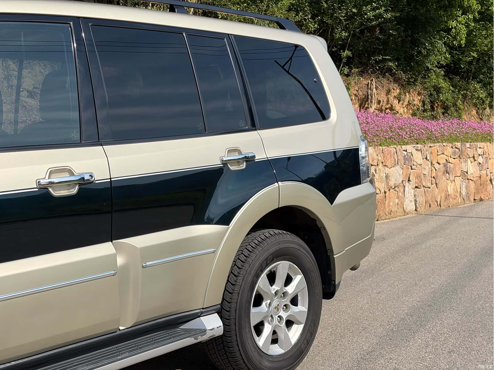 Mitsubishi Pajero, 2016 12