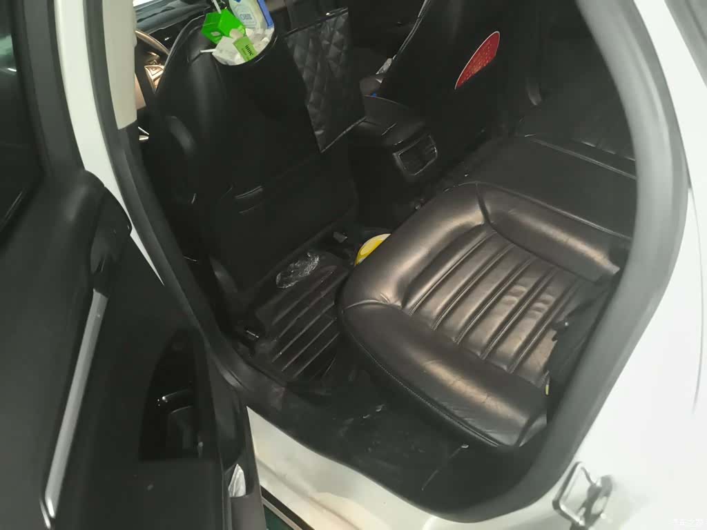 Ford Mondeo, 2015 15
