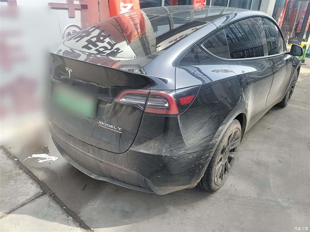 Tesla Model Y, 2022 6