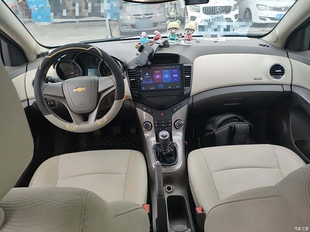 Chevrolet SE, 2016 10