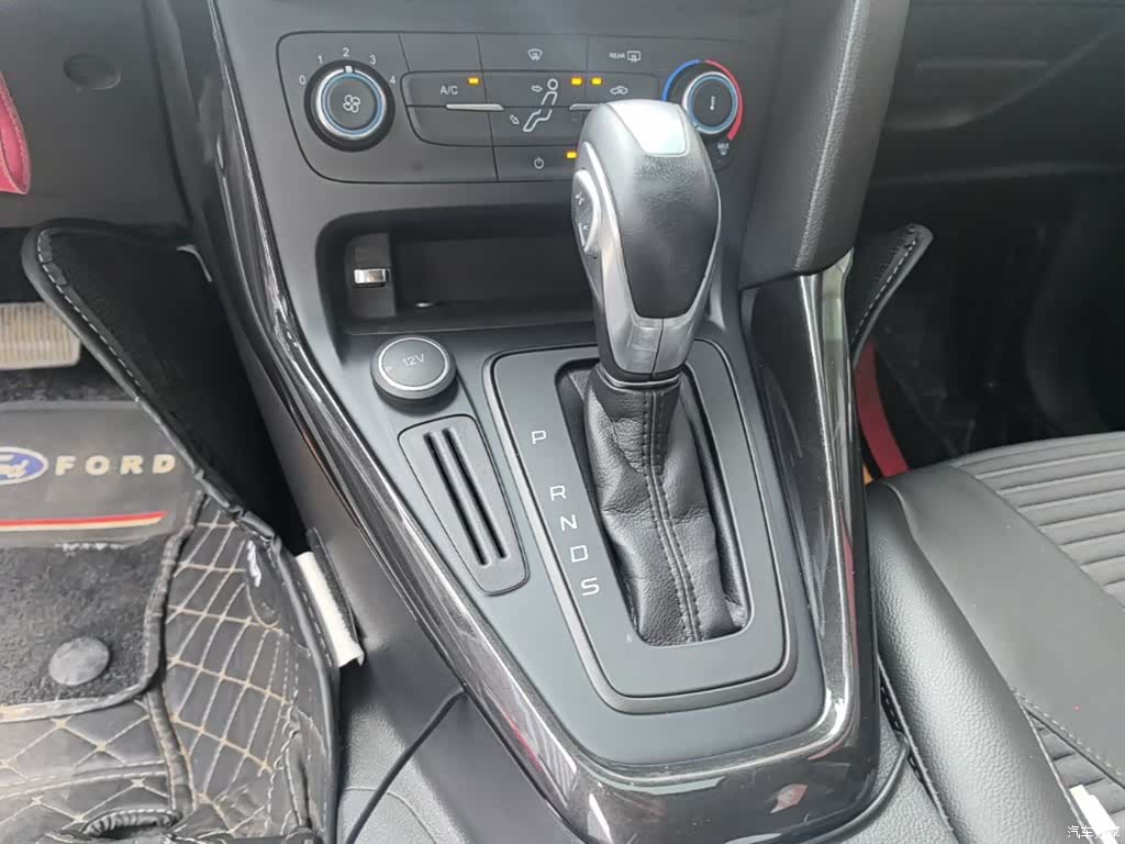 Ford Focus, 2018 14