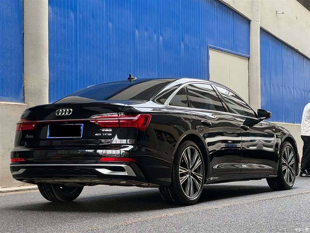 Audi A6L, 2025 все фото