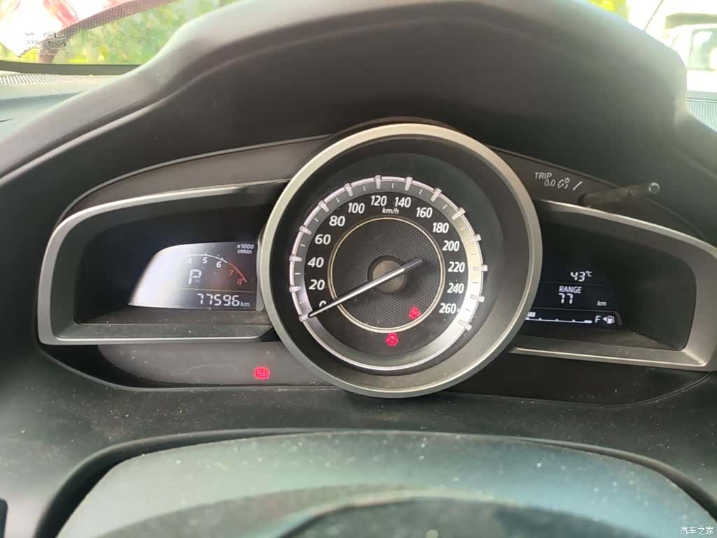 Mazda CX-4, 2016 12