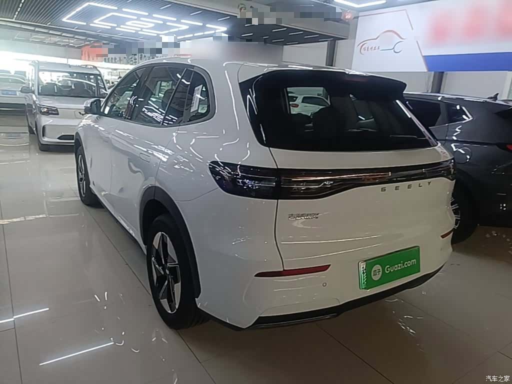 Geely Galaxy E5, 2026 23