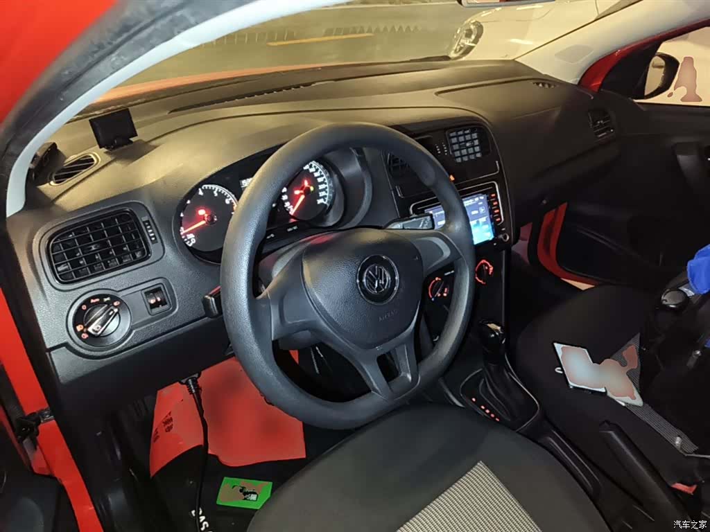 Volkswagen Polo, 2016 10