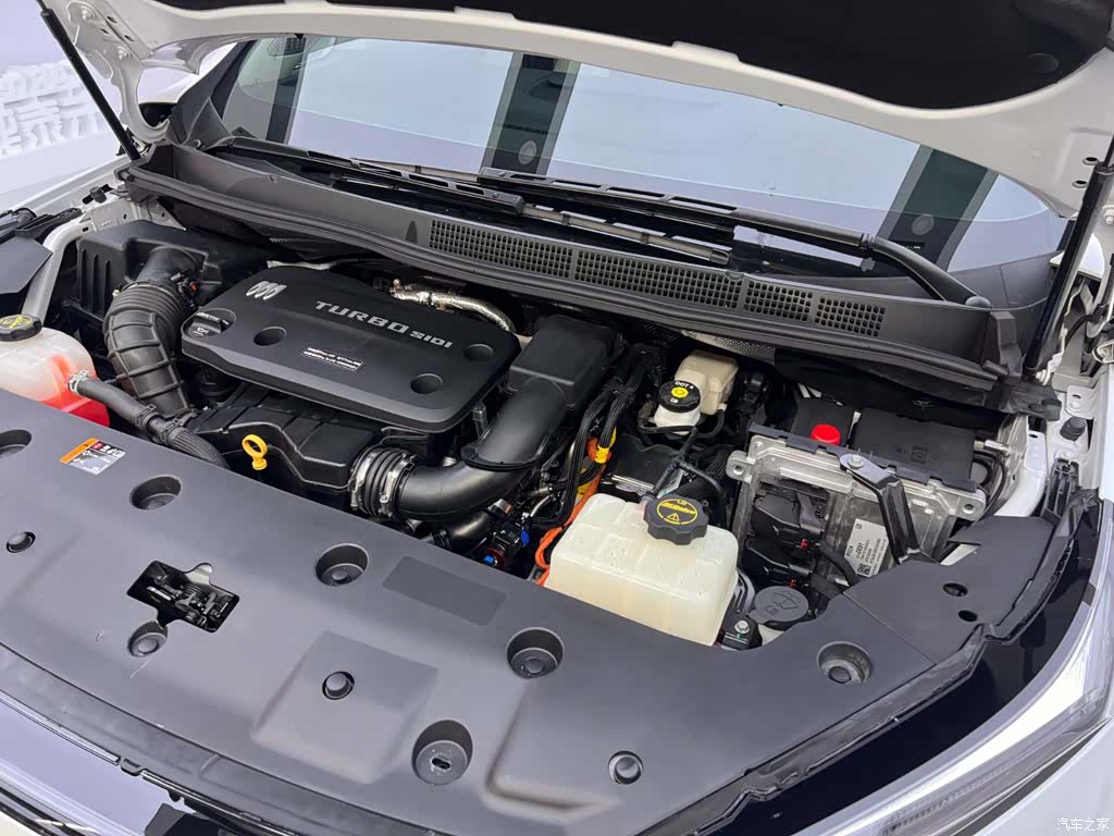 Buick GL8, 2025 27
