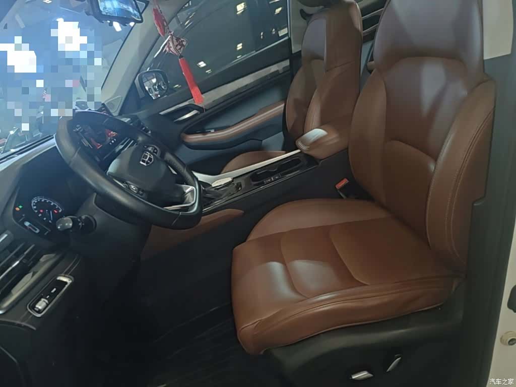 Geely X6, 2022 15