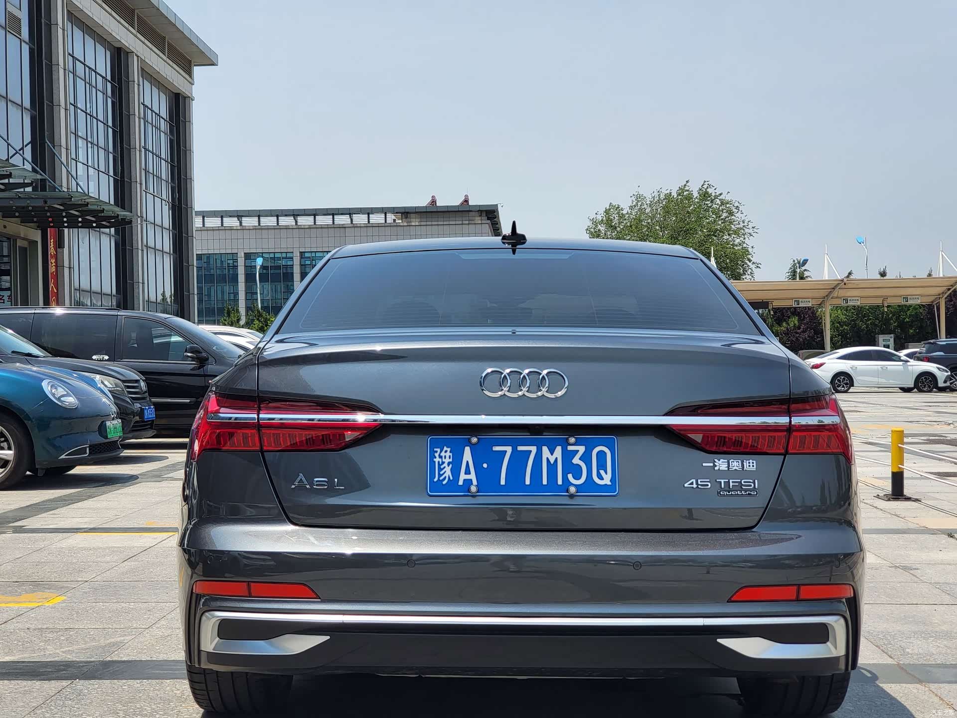 Audi A6L, 2020 все фото
